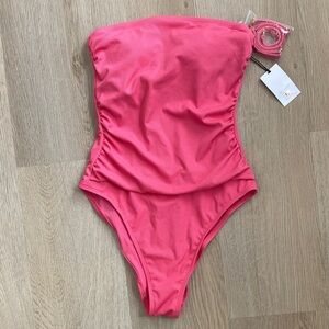 NWT Shade & Shore One Piece Swimsuit